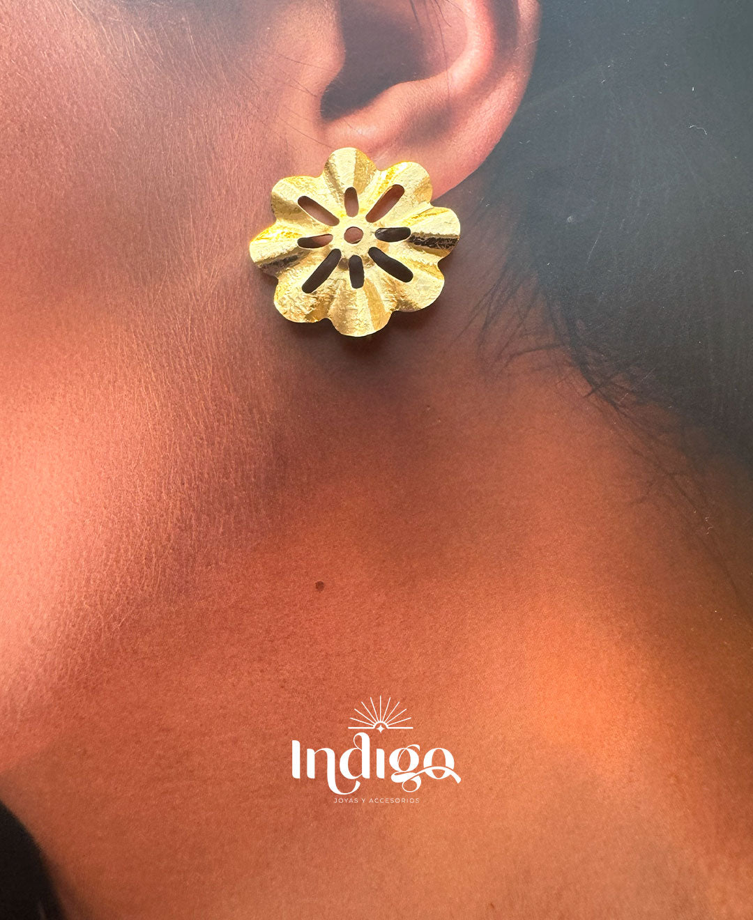 🌼 Arete Flor y Hoja