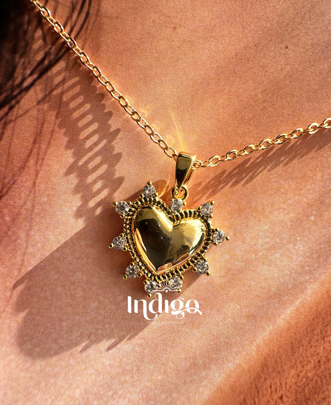 💖 Dije Corazón con Puntas Dorado