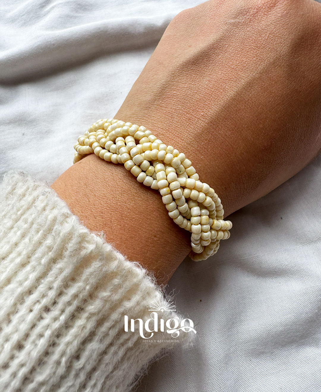 🌈 Pulsera de Mostacilla Entrelazada