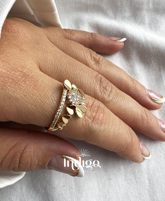 💫 Anillo Circón Plano con Corazones