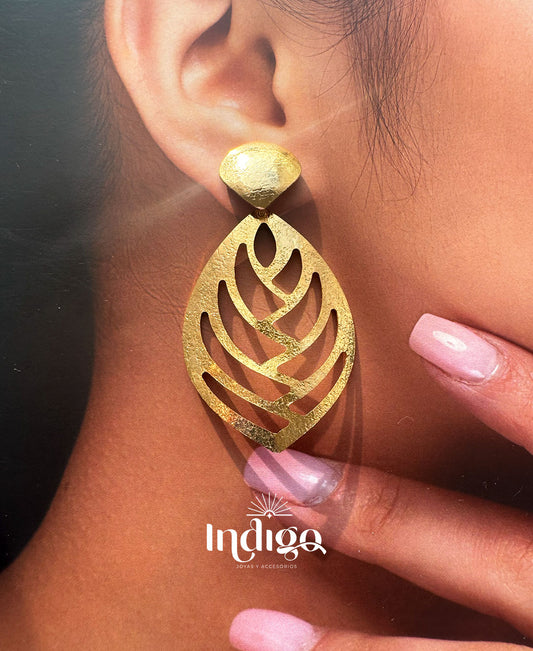 💧 Arete en Forma de Lágrima