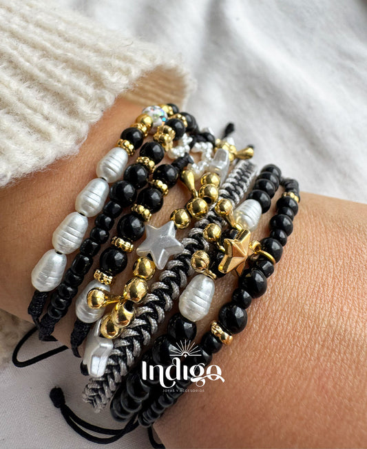 💫 Pulsera de 4 Vueltas con Nudo Corredizo