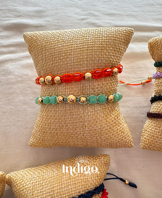 💎 Pulsera Murano Cubo Verde y Naranja con Balines en Oro Laminado